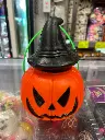 CALABAZA DE PLASTICO CON GORRO CH
